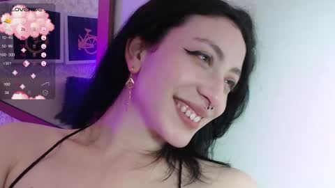 Snapshot of natty_33 chatting on 12/05/24, 08:00 Natt.....3 online show from 12/05/24, 08:00