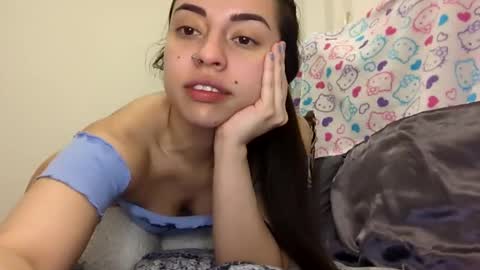 Snapshot of natty_astrid chatting on 12/18/24, 02:38 Natalia online show from 12/18/24, 02:38