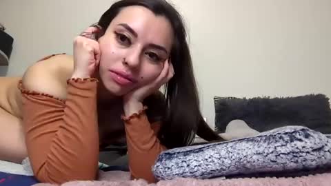 Snapshot of natty_astrid chatting on 01/15/25, 01:20 Natalia online show from 01/15/25, 01:20