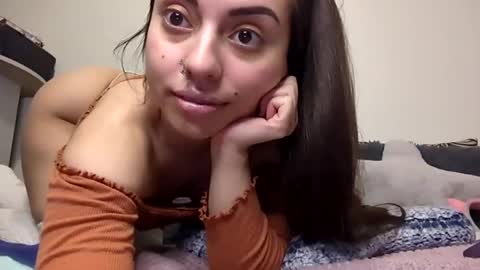Snapshot of natty_astrid chatting on 01/17/25, 01:36 Natalia online show from 01/17/25, 01:36