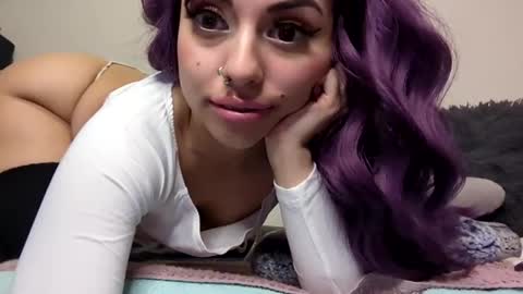 Snapshot of natty_astrid chatting on 01/20/25, 11:02 Natalia online show from 01/20/25, 11:02
