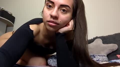 Snapshot of natty_astrid chatting on 01/31/25, 02:17 Natalia online show from 01/31/25, 02:17