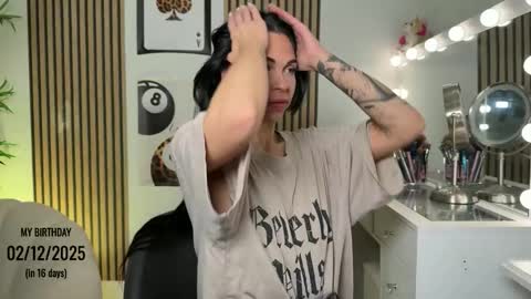 Snapshot of nattywithoutdaddy chatting on 11/16/25, 08:09 NATTY FIERROS online show from 11/16/25, 08:09