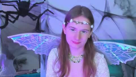 Meri online show from 10/31/25, 06:47