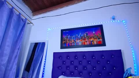  Annie  online show from 02/15/25, 06:33