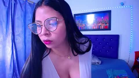  Annie  online show from 03/06/25, 03:13