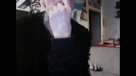 Snapshot of naturalbornsinfull chatting on 03/01/26, 10:34 naturalbornsinfull online show from 03/01/26, 10:34