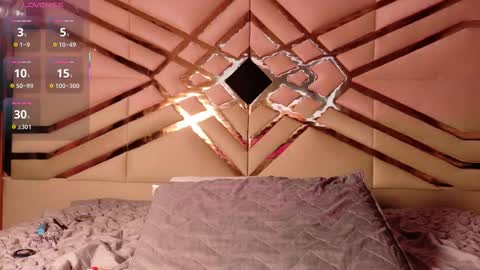 Gwen  online show from 01/11/26, 11:59