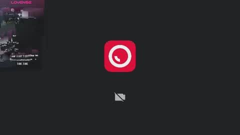 Snapshot of naturaltitss_ chatting on 07/15/26, 07:41 Gwen online show from 07/15/26, 07:41