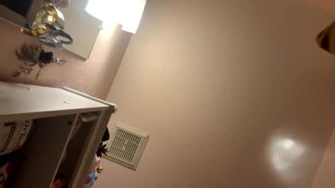 naturebabe666 online show from 03/31/26, 07:53