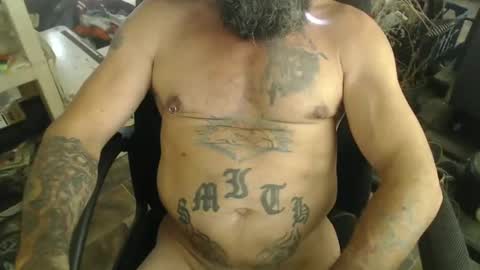 Snapshot of naturenaked chatting on 12/25/24, 10:48 NatureNaked online show from 12/25/24, 10:48