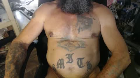 Snapshot of naturenaked chatting on 02/10/25, 07:58 NatureNaked online show from 02/10/25, 07:58