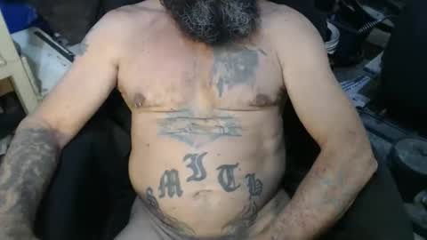 Snapshot of naturenaked chatting on 10/29/25, 06:48 NatureNaked online show from 10/29/25, 06:48