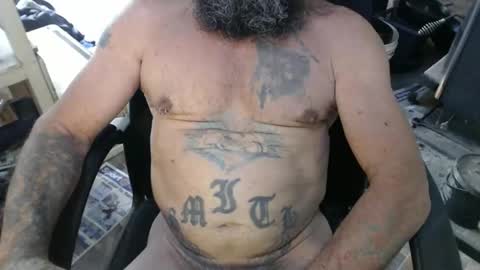 Snapshot of naturenaked chatting on 11/21/25, 11:31 NatureNaked online show from 11/21/25, 11:31