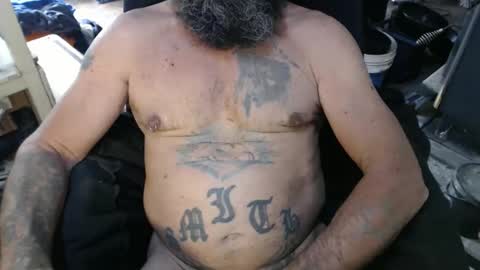 Snapshot of naturenaked chatting on 12/05/25, 11:08 NatureNaked online show from 12/05/25, 11:08