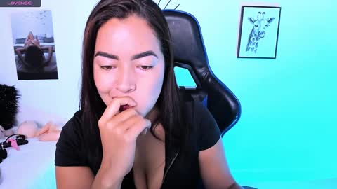 Snapshot of naty_07 chatting on 01/14/25, 02:11 Natalia online show from 01/14/25, 02:11