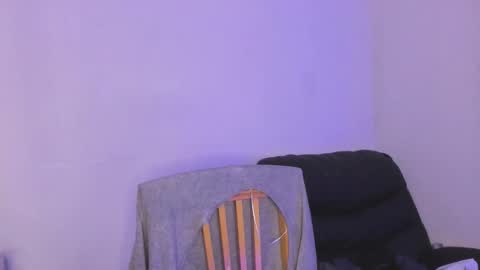 Snapshot of naty__mature_ chatting on 12/13/25, 07:53 Nataly online show from 12/13/25, 07:53