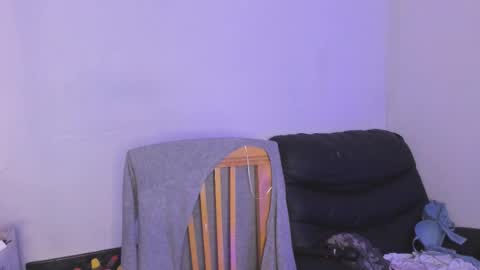 Snapshot of naty__mature_ chatting on 12/15/25, 10:58 Nataly online show from 12/15/25, 10:58