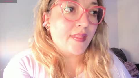 Nataly online show from 04/19/26, 05:01