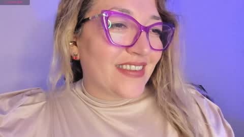 Snapshot of naty__mature_ chatting on 06/05/26, 08:36 Nataly online show from 06/05/26, 08:36