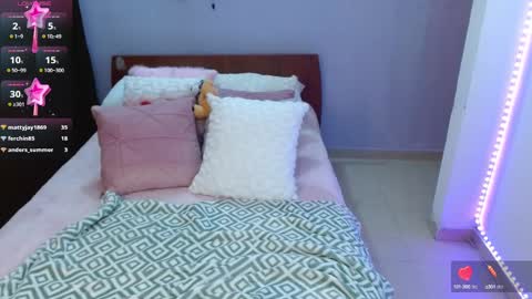 Natalia online show from 12/22/24, 04:28