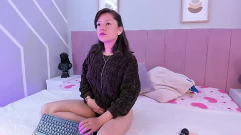 Snapshot of natybliss chatting on 05/05/26, 05:37 natybliss online show from 05/05/26, 05:37