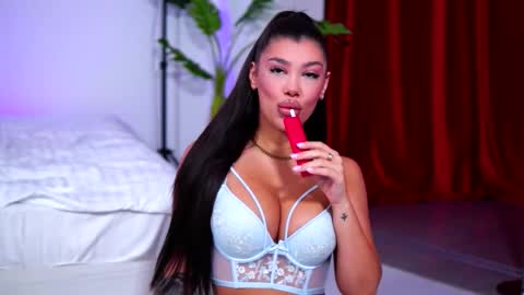 Snapshot of natydesiree chatting on 09/20/25, 07:20 Naty online show from 09/20/25, 07:20