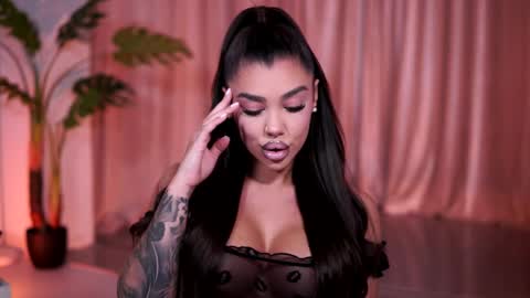 Naty online show from 04/06/26, 06:53