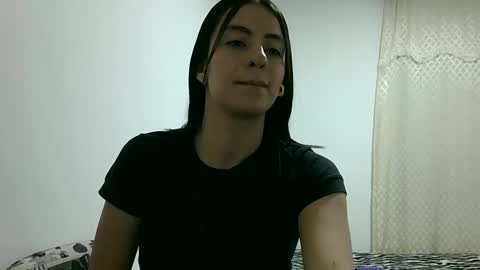 Snapshot of natysensuaal chatting on 09/23/25, 04:37 NatySensuaal online show from 09/23/25, 04:37