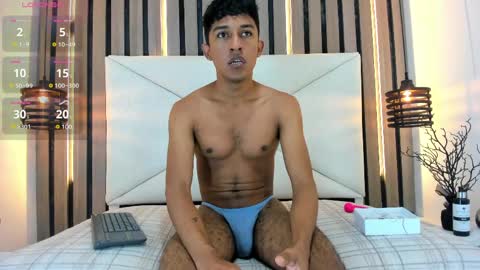 natzuki_ online show from 04/29/26, 12:20