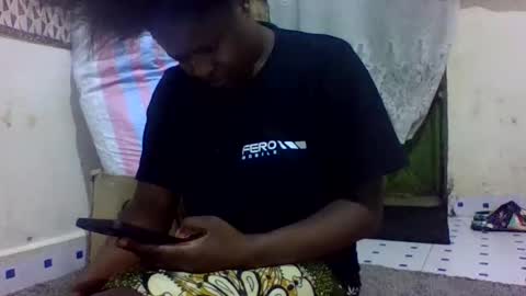 Snapshot of naughty011 chatting on 12/02/24, 12:40 nauhgty011 online show from 12/02/24, 12:40