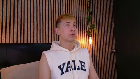 Snapshot of naughty__chris chatting on 01/07/25, 12:09 Christopher Chris online show from 01/07/25, 12:09