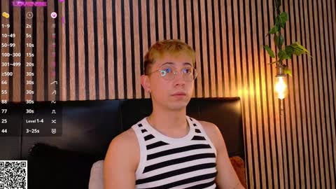 Snapshot of naughty__chris chatting on 01/14/25, 12:14 Christopher Chris online show from 01/14/25, 12:14