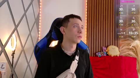 Snapshot of naughty__chris chatting on 09/12/25, 01:33 Christopher Chris online show from 09/12/25, 01:33