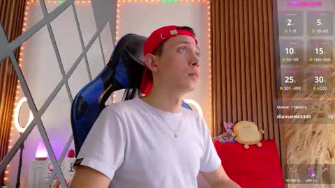 Snapshot of naughty__chris chatting on 09/19/25, 01:34 Christopher Chris online show from 09/19/25, 01:34