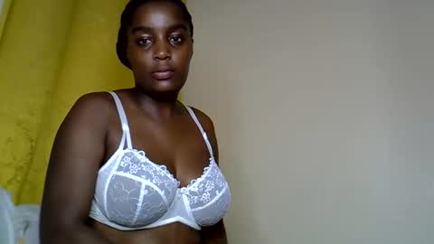 Snapshot of naughty_booby chatting on 05/27/26, 02:30 Bettybooby online show from 05/27/26, 02:30