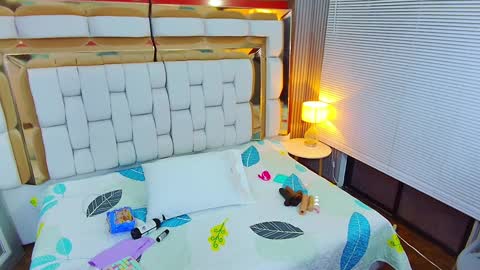 Snapshot of naughty_ebonyy chatting on 01/15/25, 03:00 SASHA online show from 01/15/25, 03:00