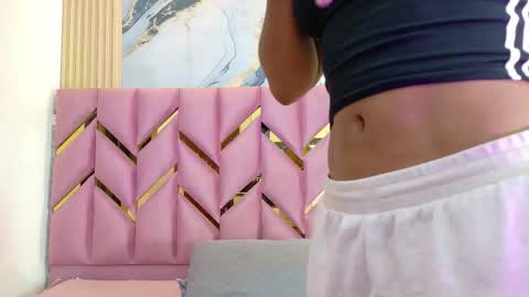 Snapshot of naughty_ebonyy chatting on 09/23/25, 02:47 SASHA online show from 09/23/25, 02:47