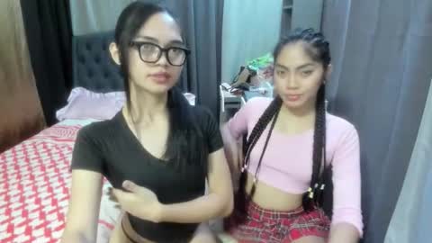 Snapshot of naughty_emmats chatting on 11/18/25, 06:23 emma online show from 11/18/25, 06:23