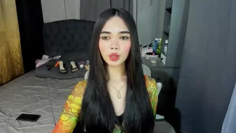 emma online show from 04/25/26, 10:29