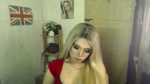 alexa online show from 11/14/25, 01:26