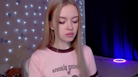 Mable online show from 03/04/26, 01:55