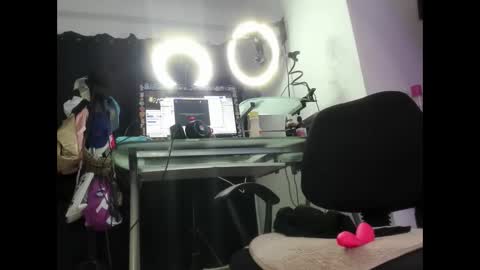 Alicia online show from 04/11/26, 11:53