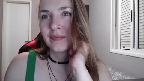 Snapshot of naughty_popa chatting on 01/22/25, 01:20 Ann online show from 01/22/25, 01:20