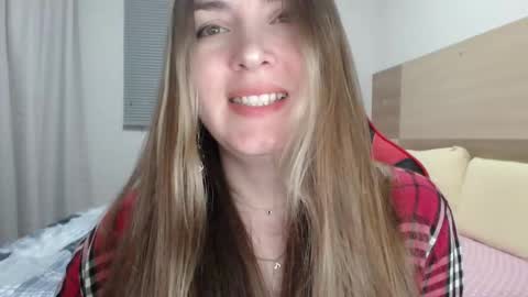 Snapshot of naughty_popa chatting on 09/22/25, 02:57 Ann online show from 09/22/25, 02:57