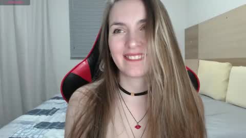 Snapshot of naughty_popa chatting on 10/23/25, 04:56 Ann online show from 10/23/25, 04:56