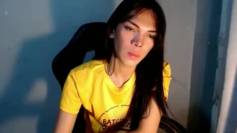 Snapshot of naughty_princess24 chatting on 09/20/25, 01:50 Ariela online show from 09/20/25, 01:50