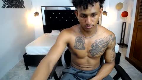 Snapshot of naughty_sebas_ chatting on 02/10/25, 07:07 SEBAS online show from 02/10/25, 07:07