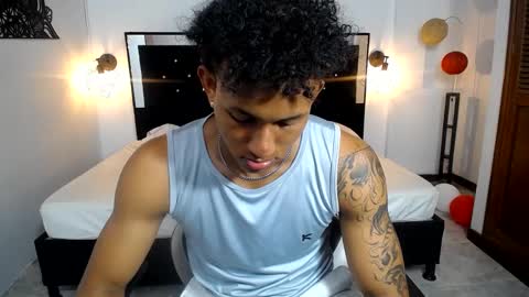 Snapshot of naughty_sebas_ chatting on 02/17/25, 10:03 SEBAS online show from 02/17/25, 10:03