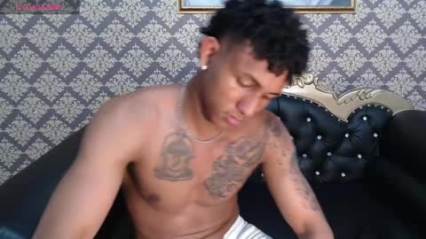 Snapshot of naughty_sebas_ chatting on 03/11/25, 07:37 SEBAS online show from 03/11/25, 07:37